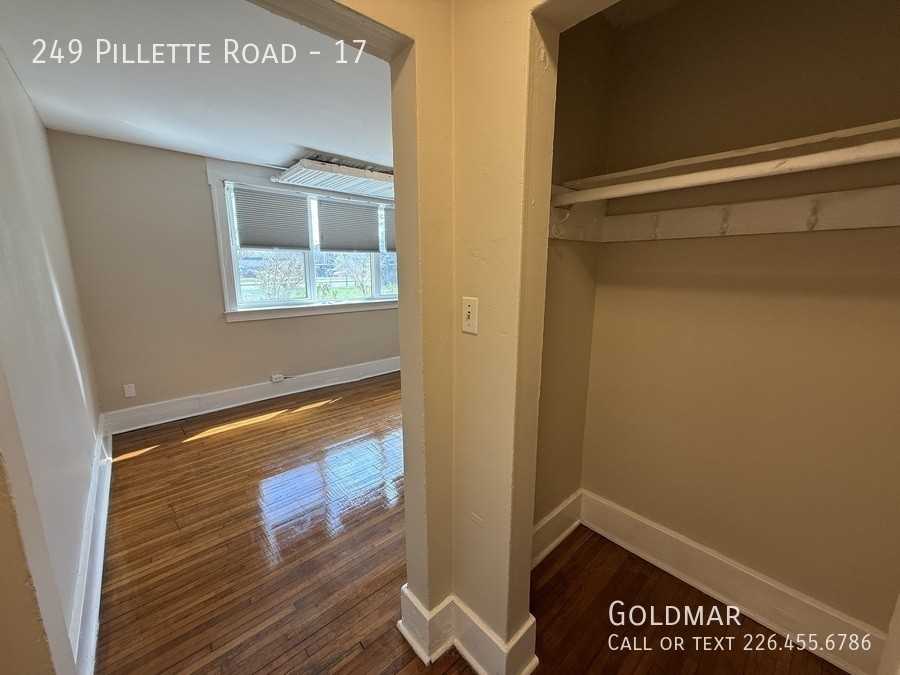 249 Pillette Rd #17 - Photo 3 of 8