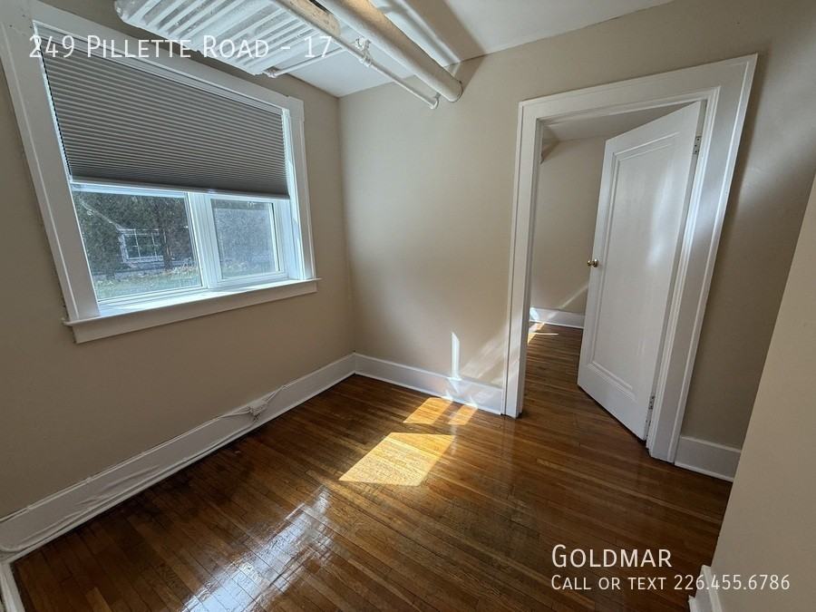 249 Pillette Rd #17 - Photo 6 of 8