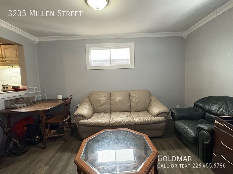 3235 Millen St - Photo 2 of 10