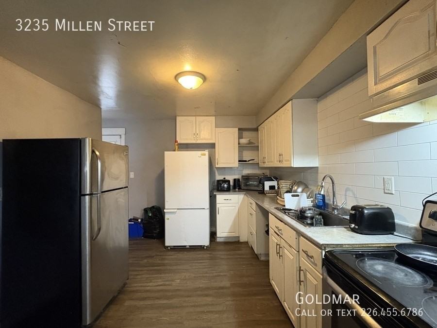 3235 Millen St - Photo 3 of 10