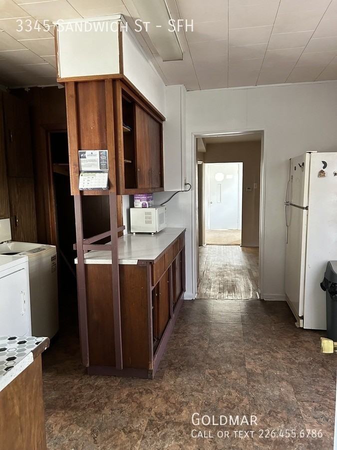 3345 Sandwich St #SFH - Photo 2 of 21