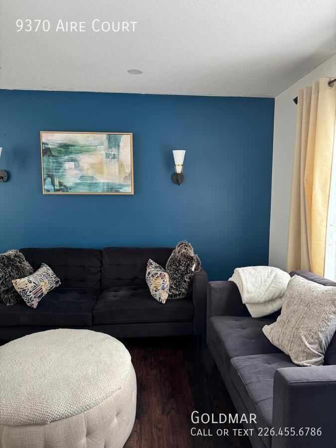 9370 Aire Crt - Photo 4 of 18