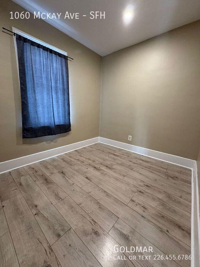 1060 Mckay Ave #SFH - Photo 5 of 23