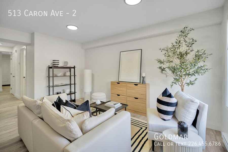 513 Caron Ave #2 - Photo 4 of 21