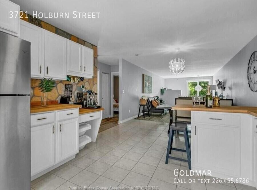 3721 Holburn St - Photo 3 of 30