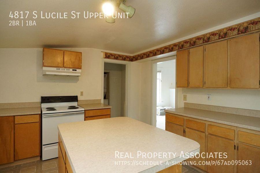 4817 S Lucile St Uppr Unit - Photo 2 of 13