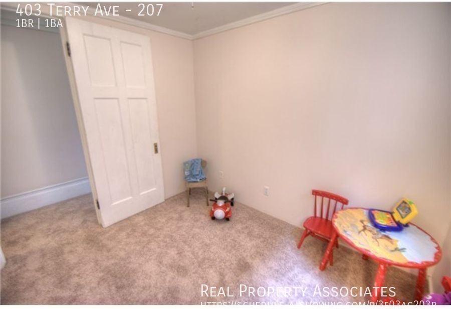 403 Terry Ave #207 - Photo 7 of 15