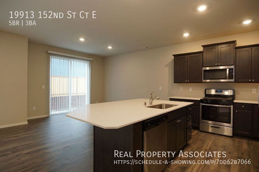 19913 152nd Street Ct E - Photo 3 of 23