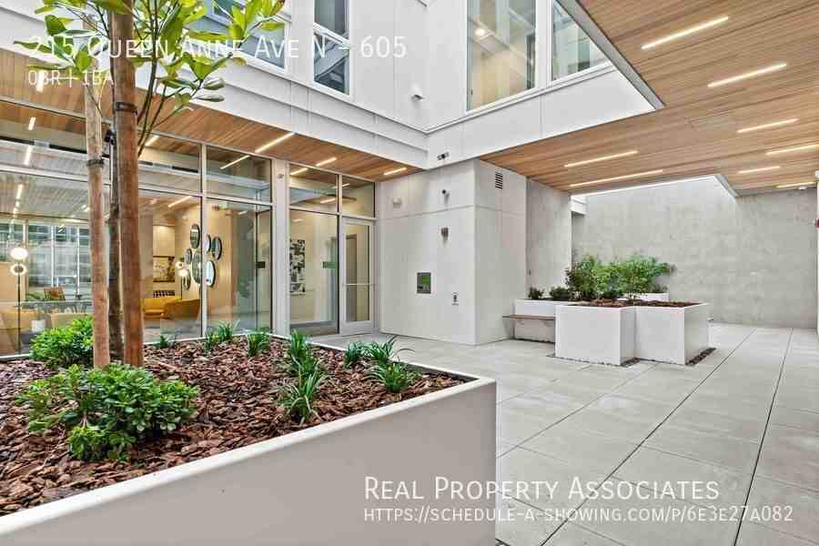 215 Queen Anne Ave N #605 - Photo 2 of 50