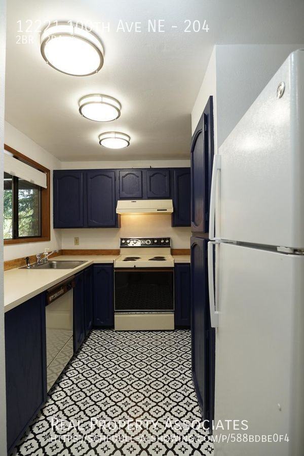 12221 100th Ave Ne #204 - Photo 2 of 16