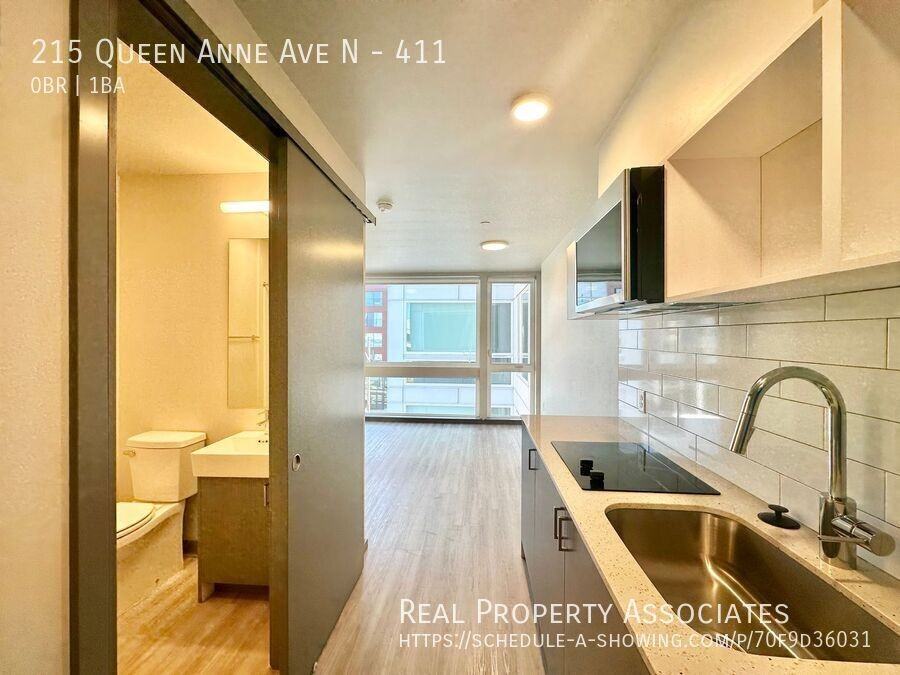 215 Queen Anne Ave N #411 - Photo 7 of 50