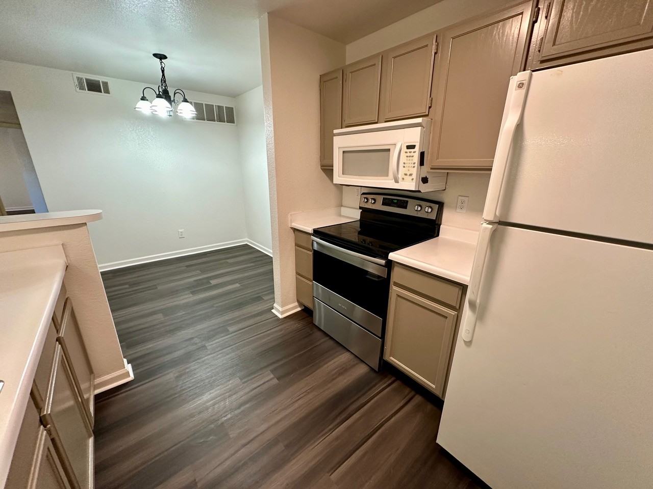 2820 17th Ave #205 - Photo 6 of 23