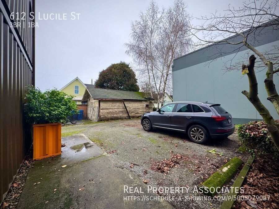 612 S Lucile St - Photo 4 of 20