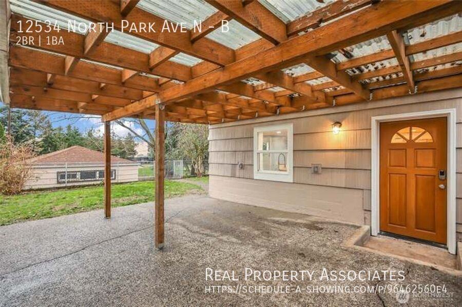 12534 N Park Ave N #B - Photo 2 of 17