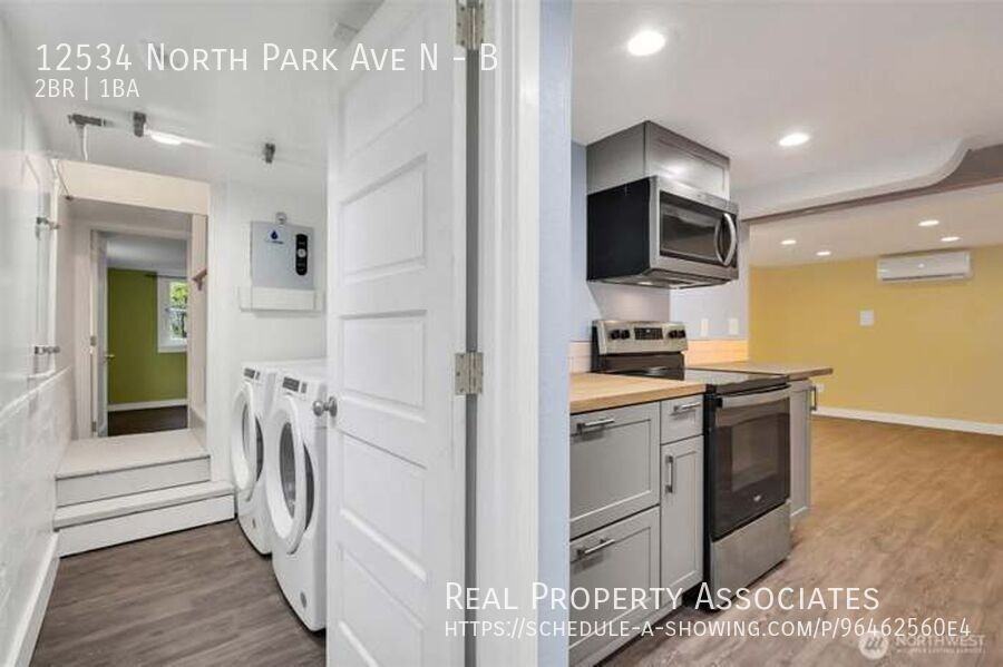 12534 N Park Ave N #B - Photo 3 of 17