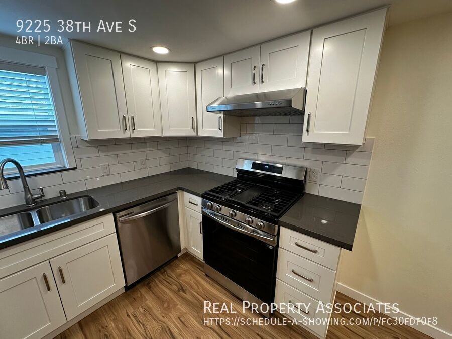 9225 38th Ave S - Photo 7 of 12