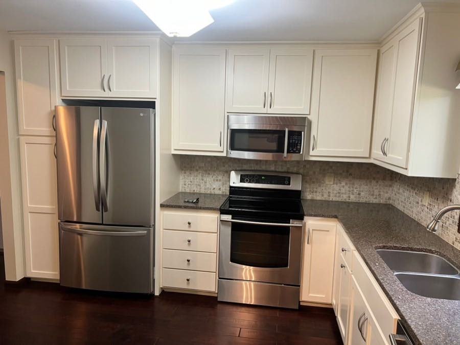 4225 Lodgepole Dr - Photo 2 of 7