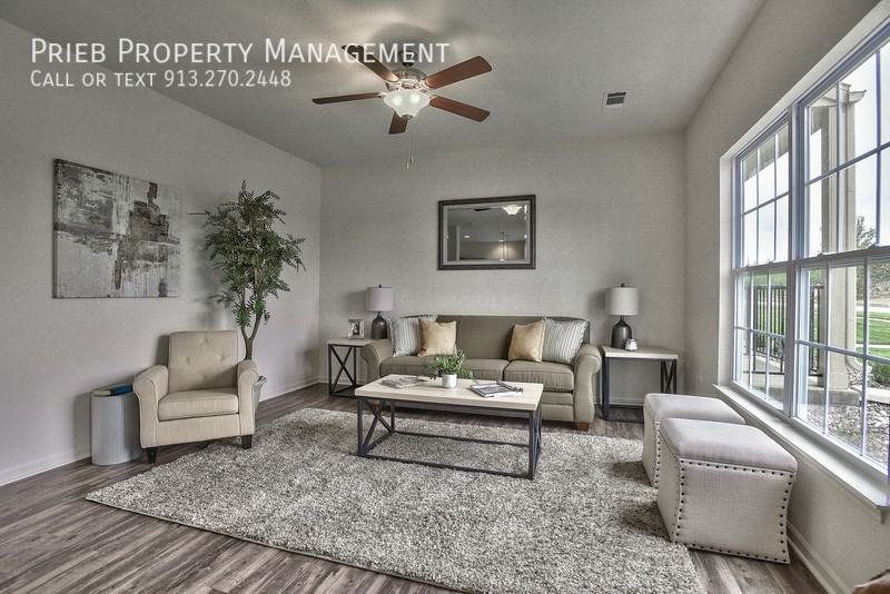 12611 S Benedict St #15 - Photo 3 of 20