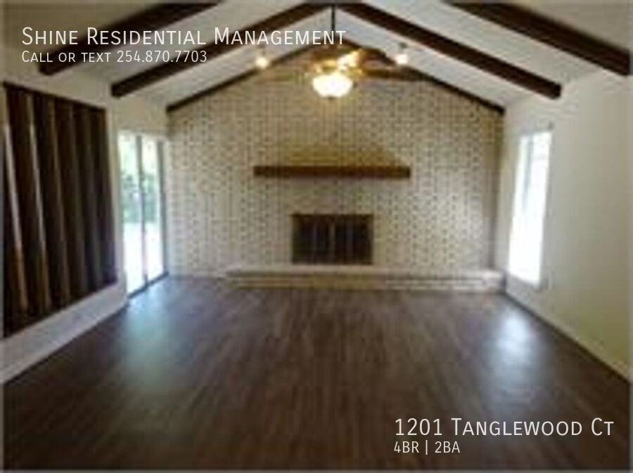 1201 Tanglewood Ct - Photo 3 of 19