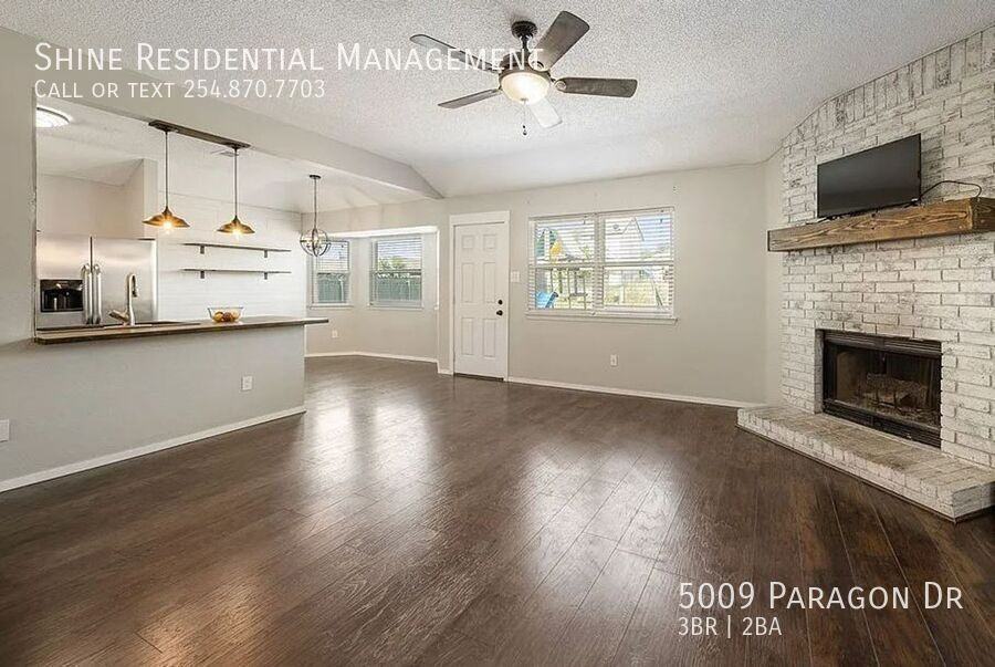 5009 Paragon Dr - Photo 3 of 10