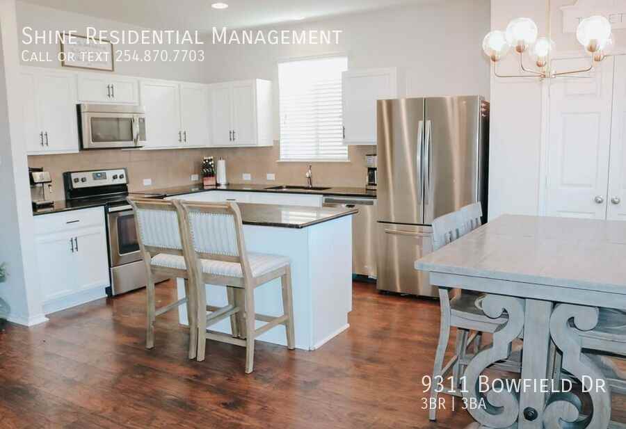 9311 Bowfield Dr - Photo 5 of 18