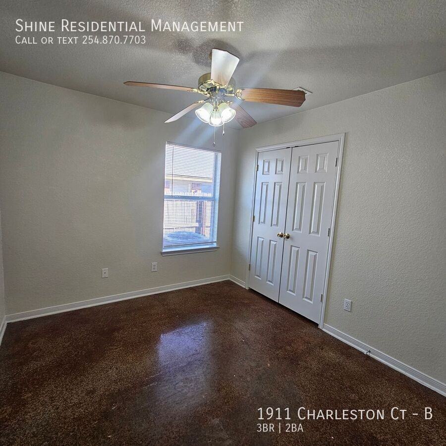 1911 Charleston Ct #B - Photo 4 of 9