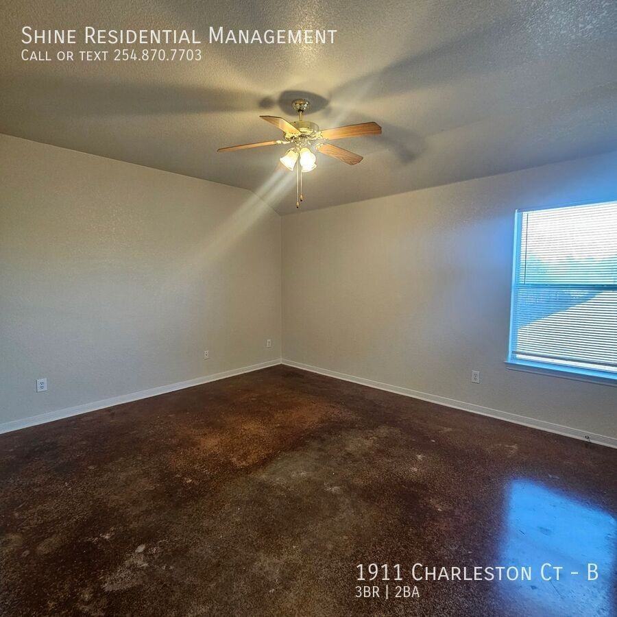 1911 Charleston Ct #B - Photo 7 of 9