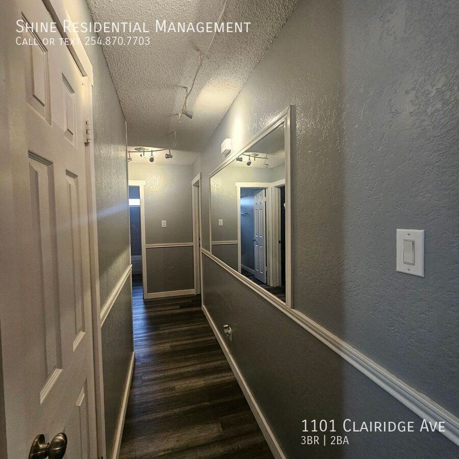 1101 Clairidge Ave - Photo 2 of 12