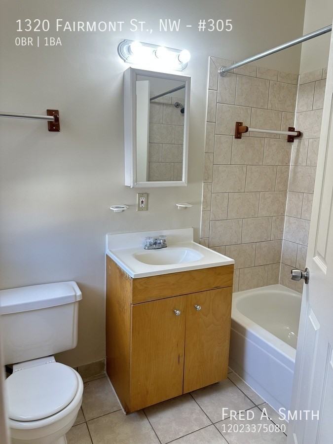 1320 Fairmont St Nw #305 - Photo 5 of 5