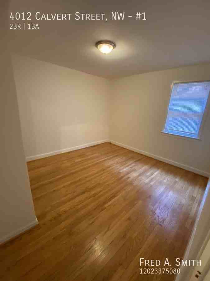 4012 Calvert St Nw #1 - Photo 7 of 11