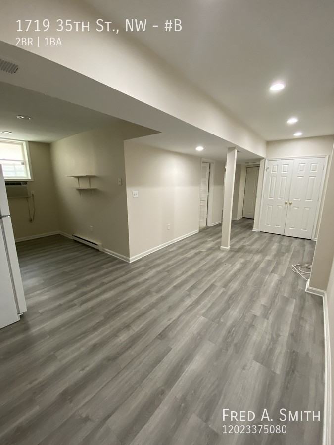 1719 35th St Nw #B - Photo 2 of 18