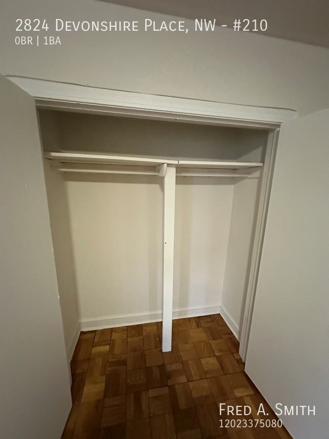 2824 Devonshire Pl Nw #210 - Photo 3 of 7