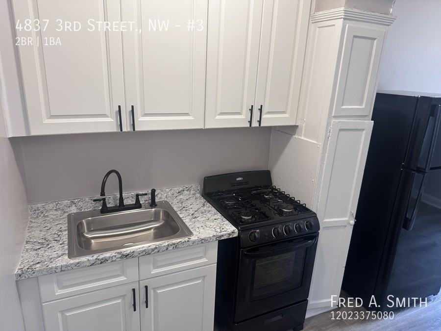 4837 3rd St Nw #3 - Photo 6 of 11