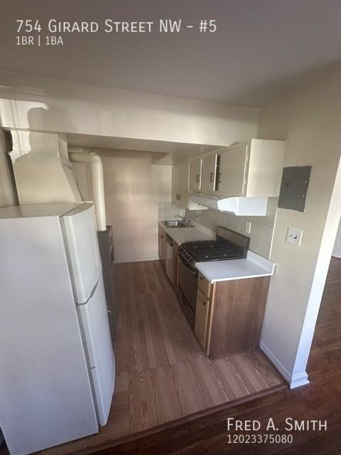 754 Girard St Nw #5 - Photo 4 of 12