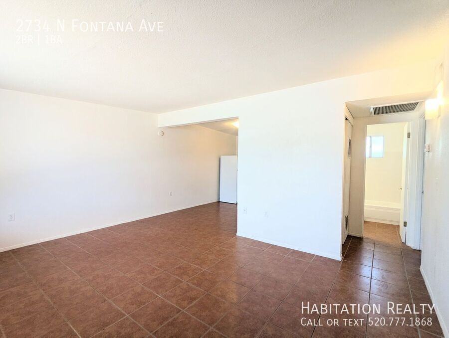2734 N Fontana Ave - Photo 6 of 15