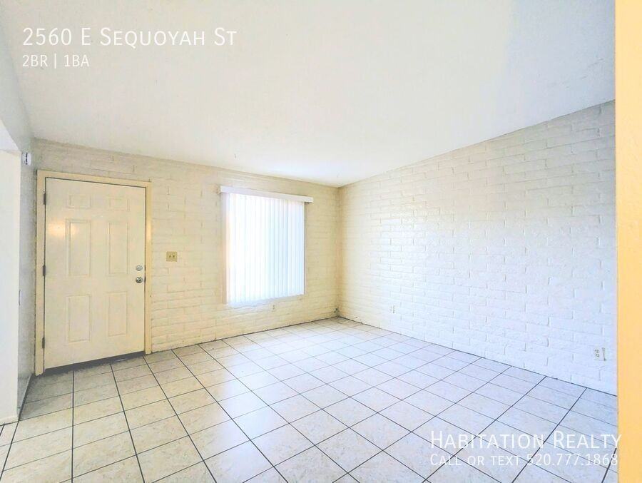 2560 E Sequoyah St - Photo 3 of 15