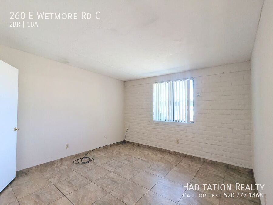 260 E Wetmore Rd - Photo 7 of 15