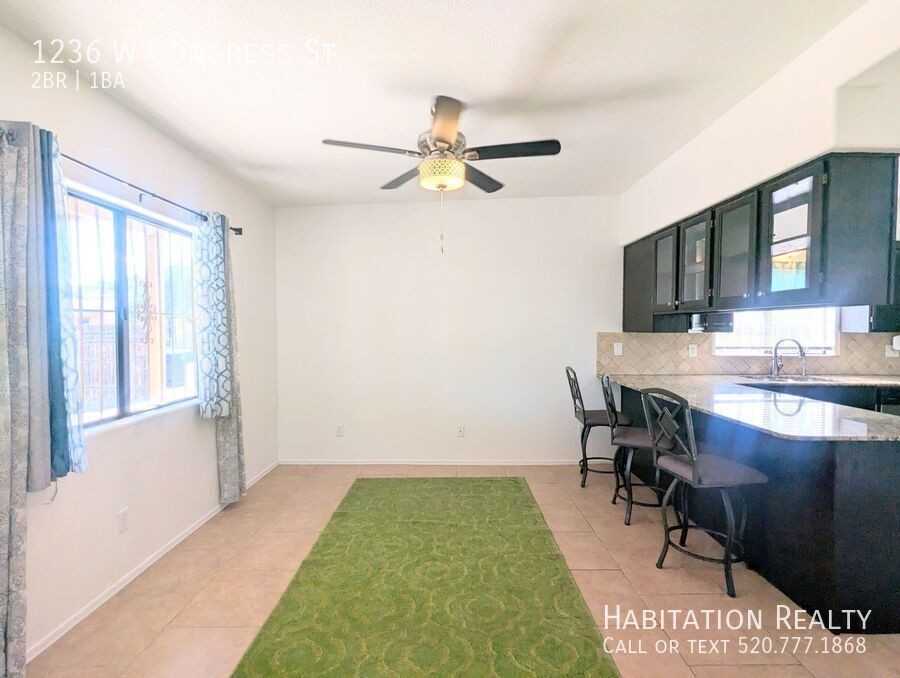 1236 W Congress St #2 - Photo 4 of 22