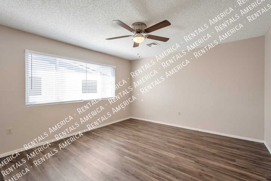 3435 W Frankfurt Dr - Photo 5 of 21