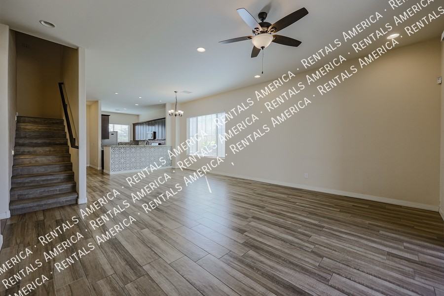 2322 W Sierra Vista Dr - Photo 5 of 48