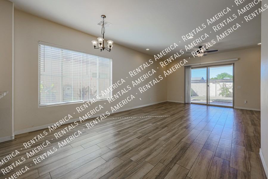 2322 W Sierra Vista Dr - Photo 6 of 48