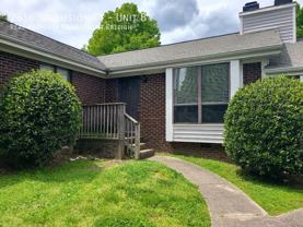 2816 Seclusion Ct #B - Photo 1 of 1