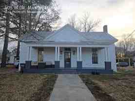 405 W Dr Martin Luther King Jr Way - Photo 1 of 1