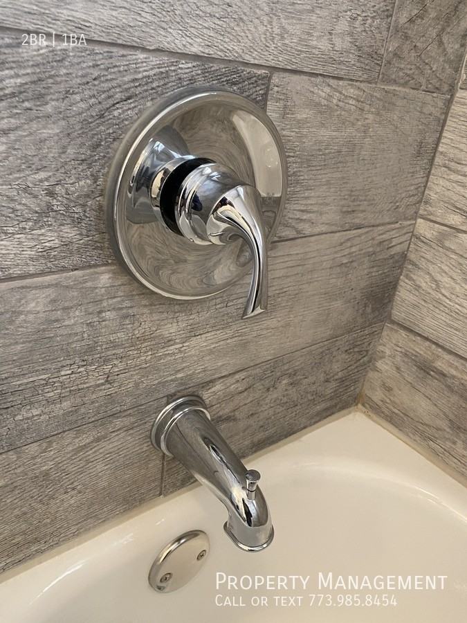 Hebron & Hebron #2BD - Photo 7 of 15