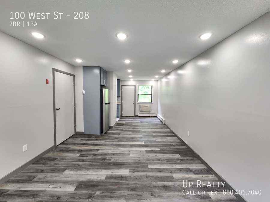 100 West St #208 - Photo 3 of 19