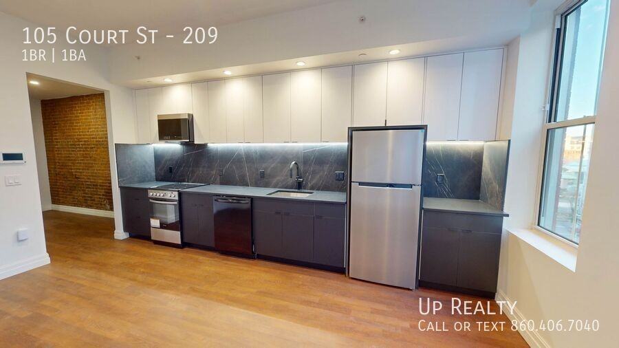 105 Court St - Photo 2 of 11