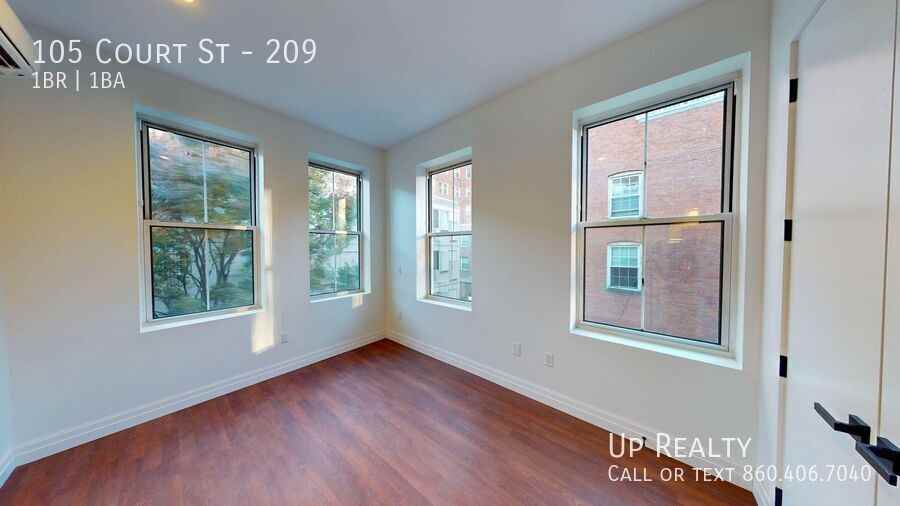 105 Court St - Photo 6 of 11