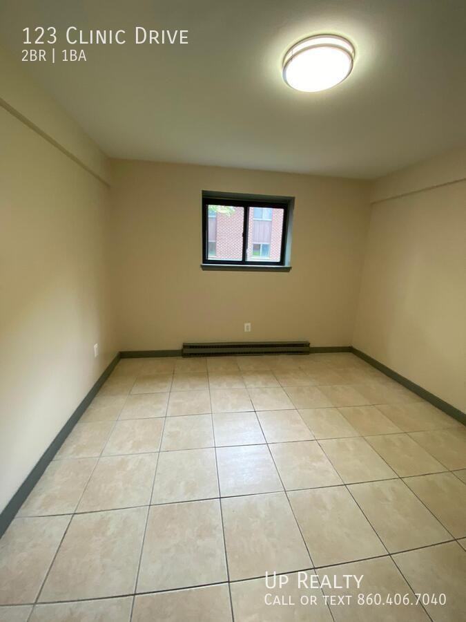 123 Clinic Dr - Photo 7 of 10