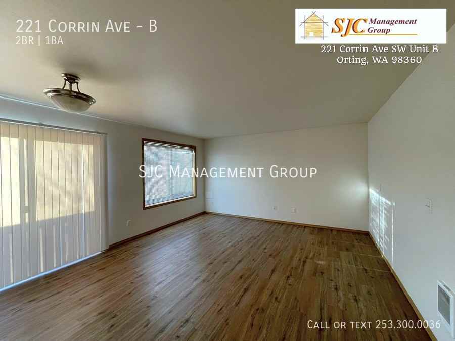 221 Corrin Ave Sw #B - Photo 5 of 17