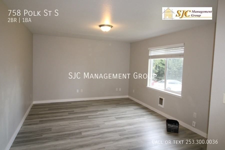 758 Polk St S - Photo 2 of 14